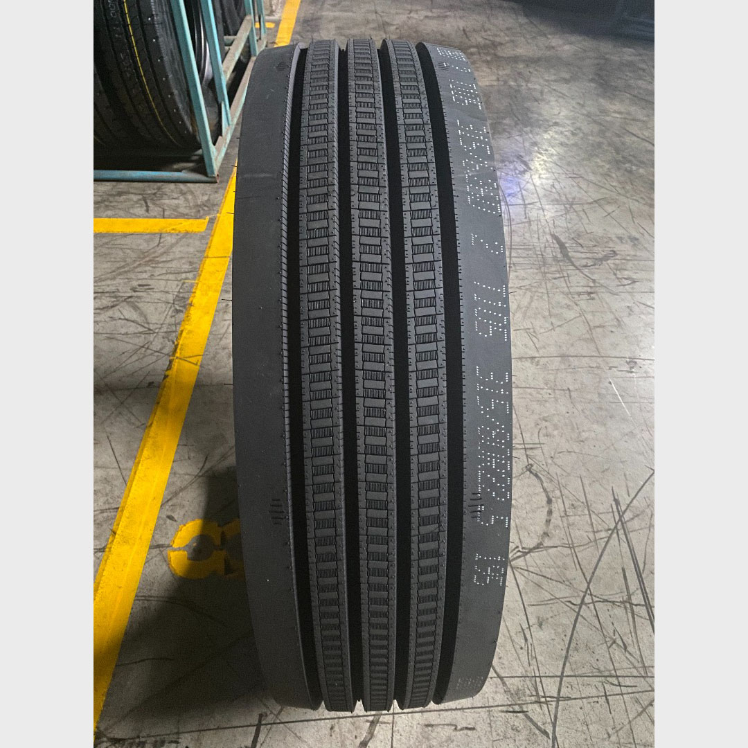 یودمون 315/80/22.5 گل جلو UF195